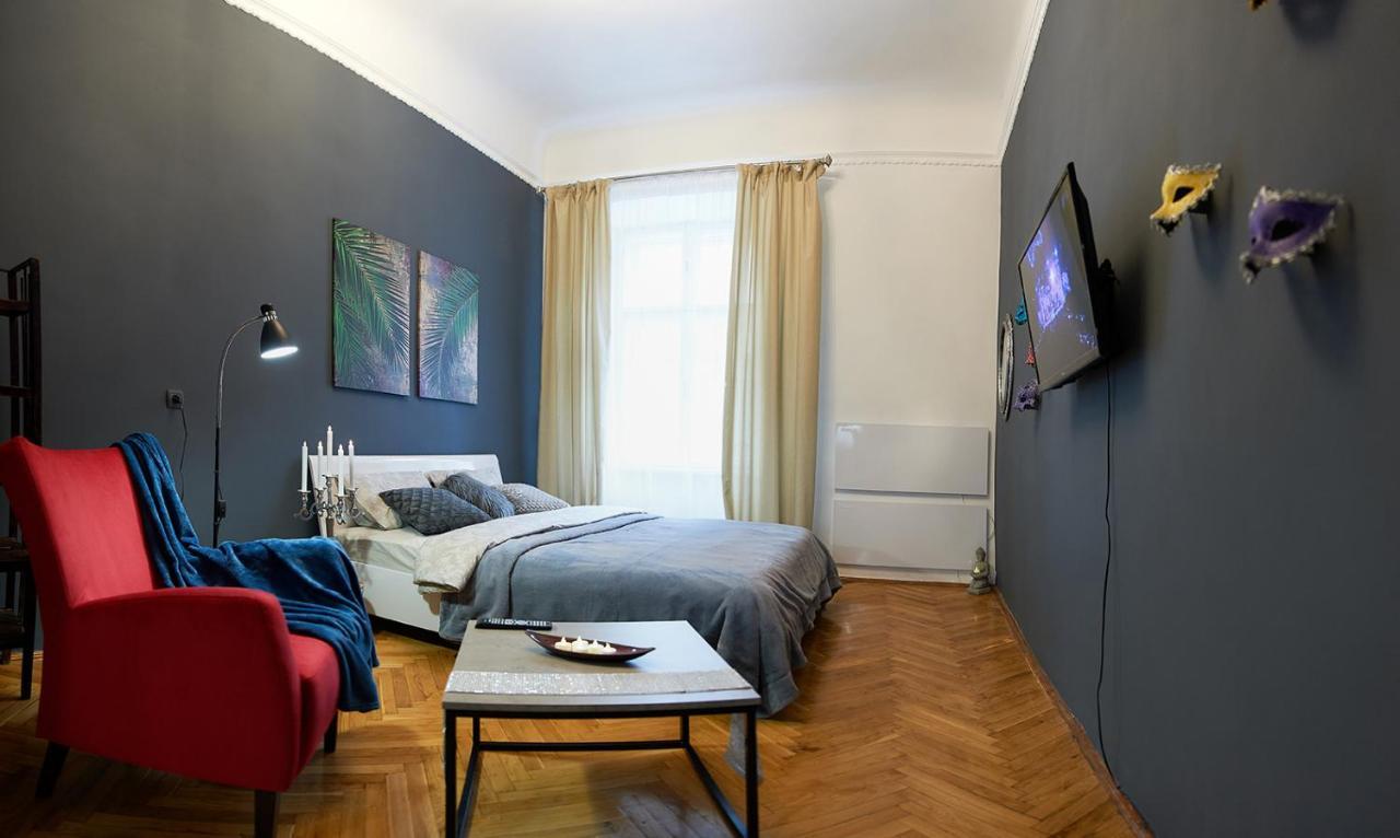 Stylish Apartments In The Center Lwów Zewnętrze zdjęcie